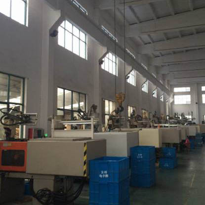 Tại sao khuôn phun nhiệt rắn lại cần thiết cho các linh kiện công nghiệp hiệu suất cao?