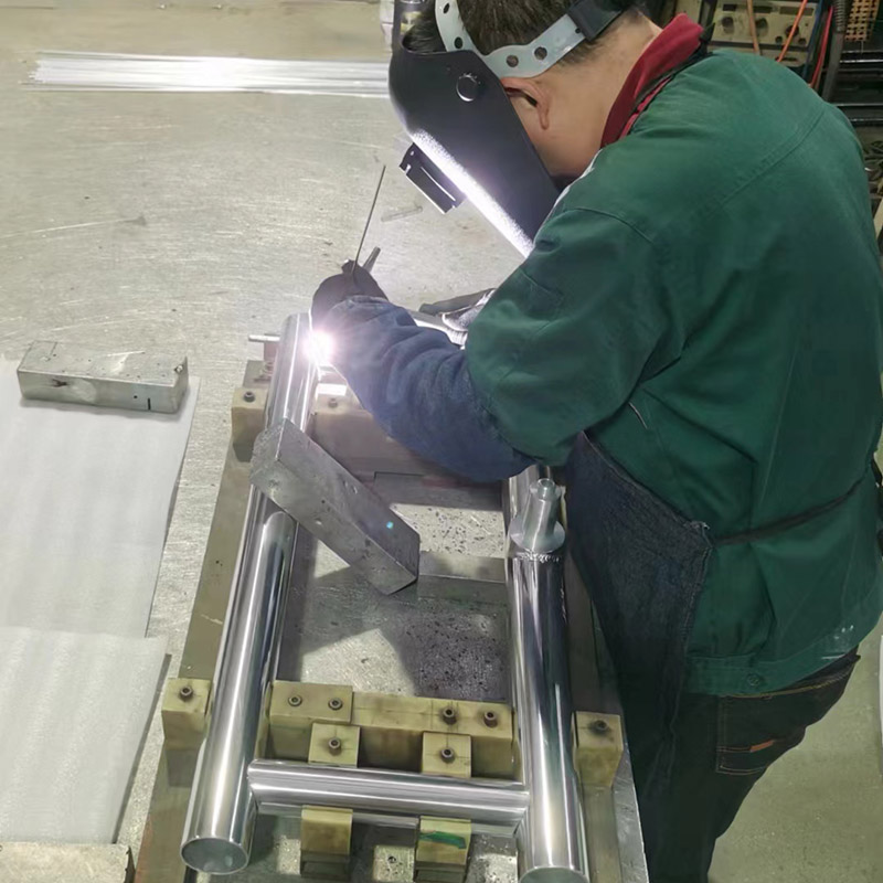 Hàn hồ quang kim loại khí (GMAW)